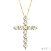 1 Ctw Round Cut Diamond Cross Pendant in 14K Yellow Gold with Chain