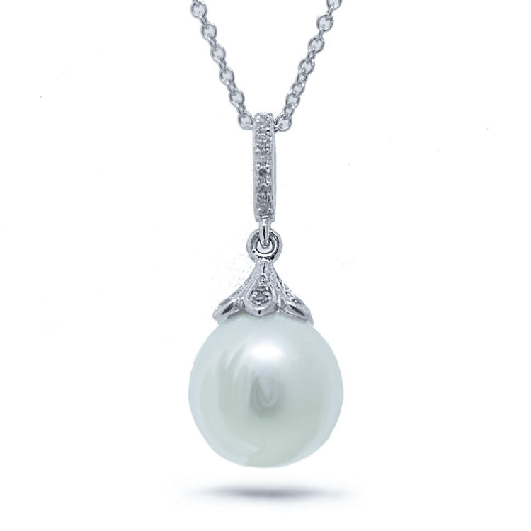 0.06ct 14k White Gold Diamond & Fresh Water Pearl Pendant 0.06ct 14k White Gold Diamond & Fresh Water Pearl Pendant