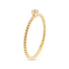 0.05ct 14k Yellow Gold Diamond Lady's Ring 0.05ct 14k Yellow Gold Diamond Lady's Ring