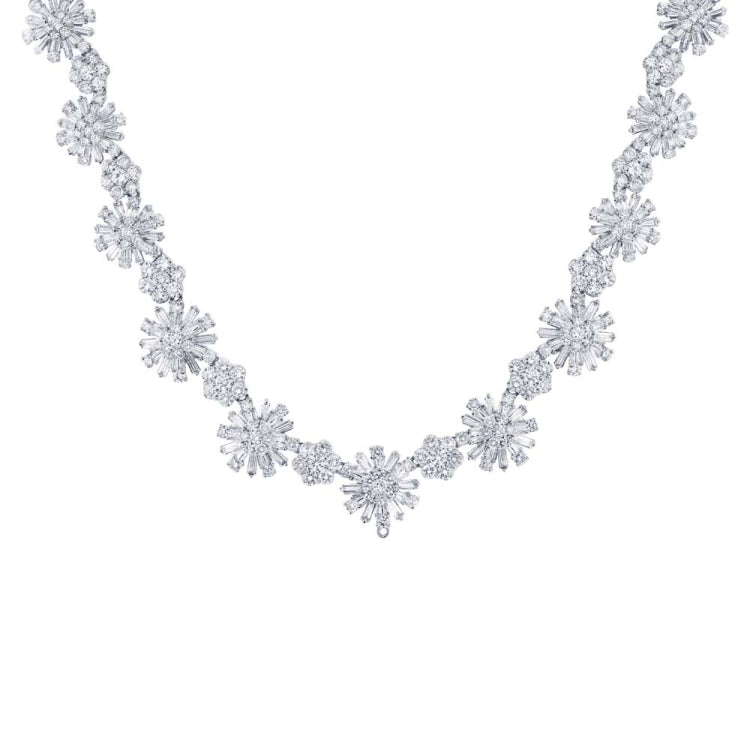 12.81ct 18k White Gold Diamond Necklace 12.81ct 18k White Gold Diamond Necklace