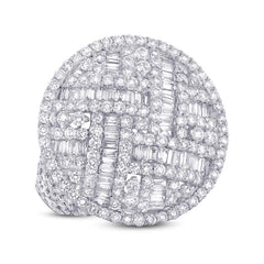 4.06ct 18k White Gold Diamond Lady's Ring 4.06ct 18k White Gold Diamond Lady's Ring