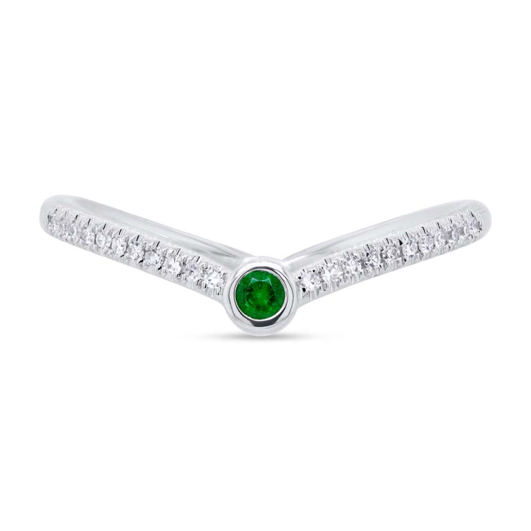0.06ct Diamond & 0.04ct Emerald 14k White Gold Lady's Ring Size 5.5 0.06ct Diamond & 0.04ct Emerald 14k White Gold Lady's Ring Size 5.5