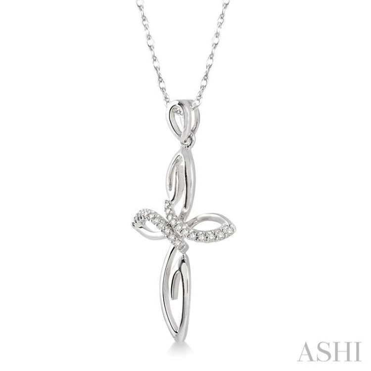 1/10 Ctw Round Cut Diamond Cross Pendant in 14K White Gold With Chain 1/10 Ctw Round Cut Diamond Cross Pendant in 14K White Gold With Chain