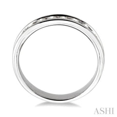 1/2 Ctw Round Cut Diamond Wedding Band in 14K White Gold 1/2 Ctw Round Cut Diamond Wedding Band in 14K White Gold