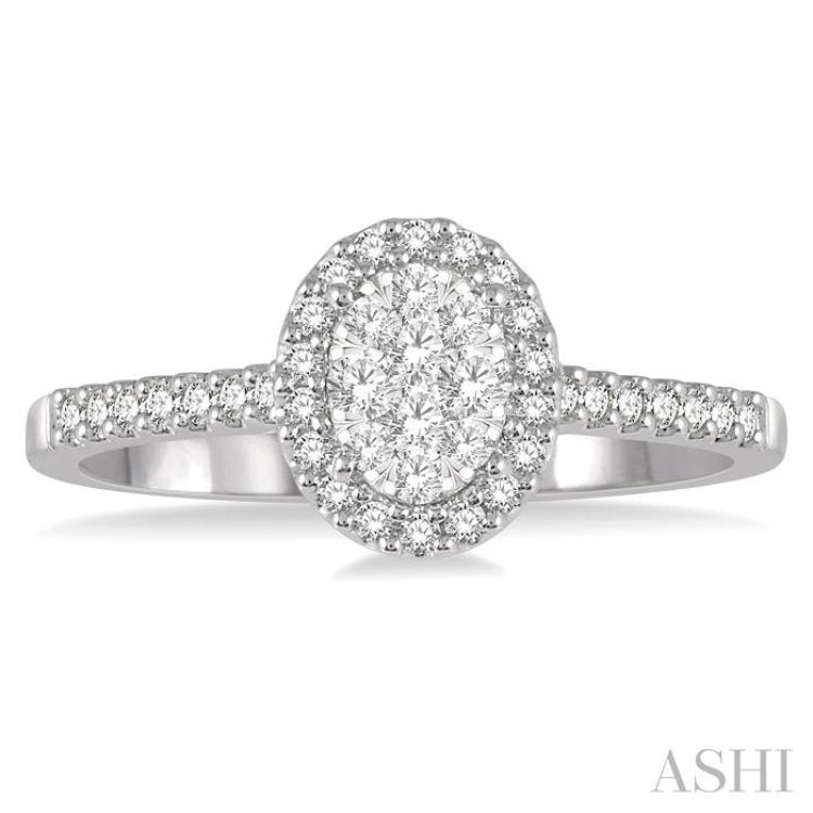 1/3 ctw Oval Shape Diamond Lovebright Ring in 14K White Gold 1/3 ctw Oval Shape Diamond Lovebright Ring in 14K White Gold