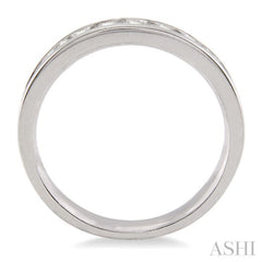 1/2 Ctw Round Cut Diamond Wedding Band in 14K White Gold 1/2 Ctw Round Cut Diamond Wedding Band in 14K White Gold