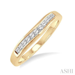 1/4 ctw Princess Cut Diamond Matching Wedding Band in 14K Yellow Gold 1/4 ctw Princess Cut Diamond Matching Wedding Band in 14K Yellow Gold