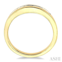 1/4 ctw Princess Cut Diamond Matching Wedding Band in 14K Yellow Gold 1/4 ctw Princess Cut Diamond Matching Wedding Band in 14K Yellow Gold