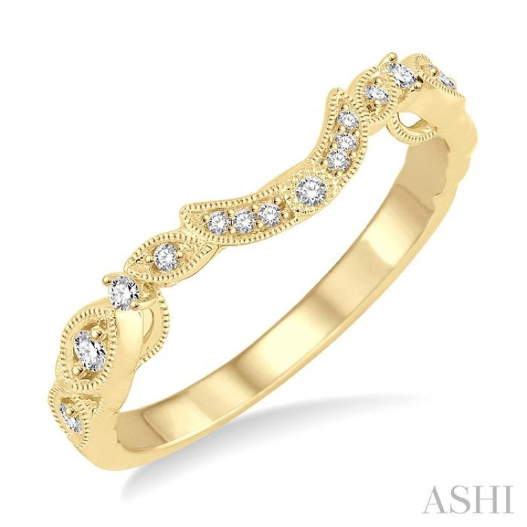 1/6 ctw Round Cut Diamond Wedding Band in 14K Yellow Gold 1/6 ctw Round Cut Diamond Wedding Band in 14K Yellow Gold