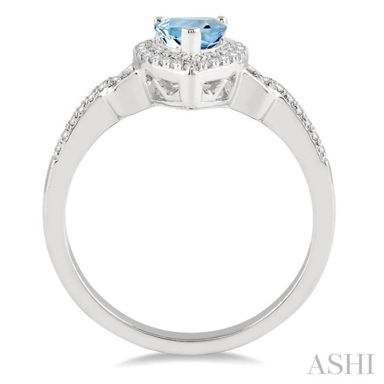 7x5 MM Pear Shape Aquamarine and 1/6 Ctw Round Cut Diamond Ring in 14K White Gold 7x5 MM Pear Shape Aquamarine and 1/6 Ctw Round Cut Diamond Ring in 14K White Gold