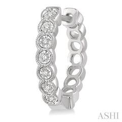1/10 ctw Lattice Round Cut Diamond Hoop Earrings in 10K White Gold 1/10 ctw Lattice Round Cut Diamond Hoop Earrings in 10K White Gold