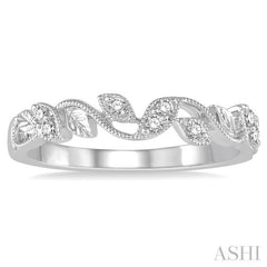 1/10 Ctw Leaf Motif Round Cut Diamond Wedding Band in 14K White Gold 1/10 Ctw Leaf Motif Round Cut Diamond Wedding Band in 14K White Gold