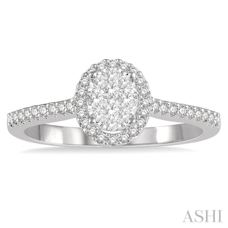 1/3 Ctw Round Diamond Lovebright Oval Shape Halo Engagement Ring in 14K White and Yellow Gold 1/3 Ctw Round Diamond Lovebright Oval Shape Halo Engagement Ring in 14K White and Yellow Gold