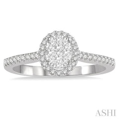 1/3 Ctw Round Diamond Lovebright Oval Shape Halo Engagement Ring in 14K White and Yellow Gold 1/3 Ctw Round Diamond Lovebright Oval Shape Halo Engagement Ring in 14K White and Yellow Gold