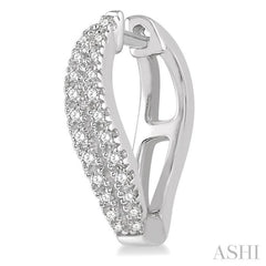 1/4 ctw Curved Leaf Round Cut Diamond Hoop Earrings in 10K White Gold 1/4 ctw Curved Leaf Round Cut Diamond Hoop Earrings in 10K White Gold
