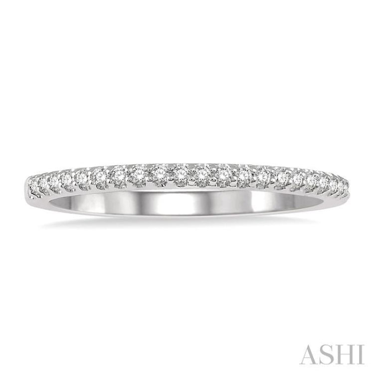 1/10 ctw Round Cut Diamond Wedding Band in 14K White Gold 1/10 ctw Round Cut Diamond Wedding Band in 14K White Gold