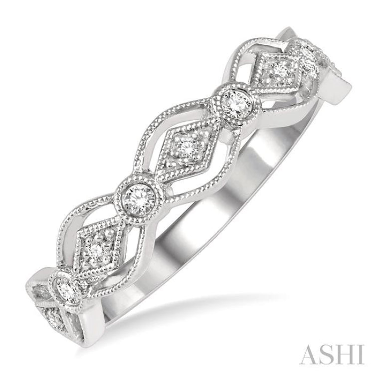 1/8 Ctw Encased Diamond & Circular Shape Mount Round Cut Diamond Fashion Band in 14K White Gold 1/8 Ctw Encased Diamond & Circular Shape Mount Round Cut Diamond Fashion Band in 14K White Gold