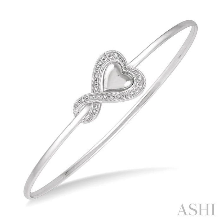 1/20 Ctw Twisted Heart Charm Round Cut Diamond Flexi Bangle in Sterling Silver 1/20 Ctw Twisted Heart Charm Round Cut Diamond Flexi Bangle in Sterling Silver
