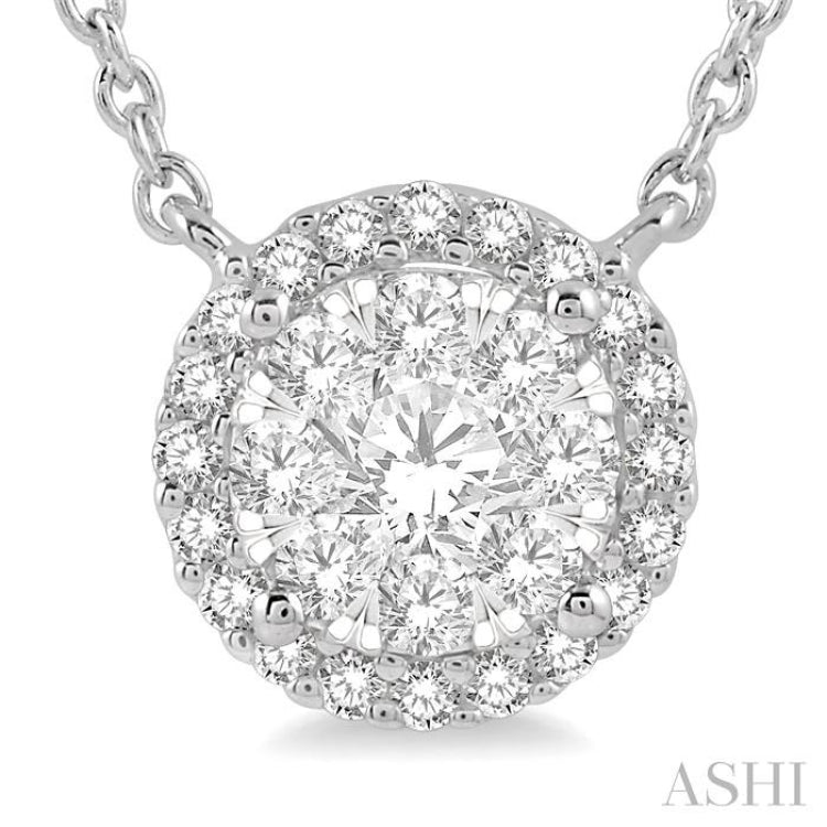 1 Ctw Circular Round Cut Diamond Lovebright Pendant With Chain in 14K White Gold 1 Ctw Circular Round Cut Diamond Lovebright Pendant With Chain in 14K White Gold