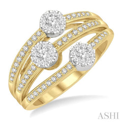 3/8 Ctw Split Top Tri Mount Lovebright Round Cut Diamond Ring in 14K Yellow Gold 3/8 Ctw Split Top Tri Mount Lovebright Round Cut Diamond Ring in 14K Yellow Gold