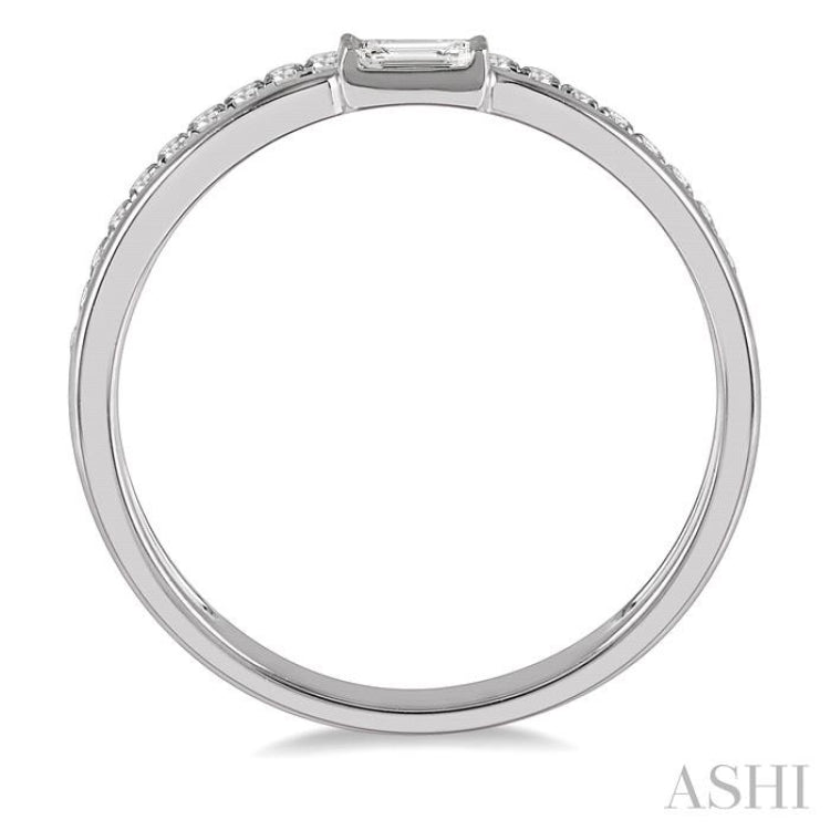 1/5 Ctw Double Row Baguette and Round Diamond Fashion Ring in 14K White Gold 1/5 Ctw Double Row Baguette and Round Diamond Fashion Ring in 14K White Gold