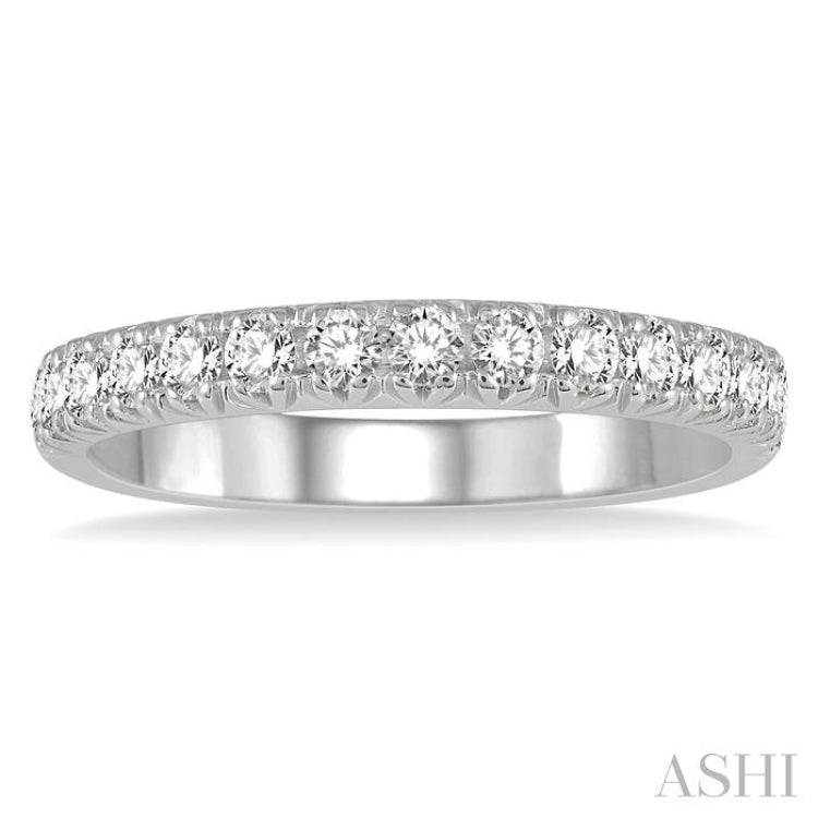 1/2 Ctw 15Stones Round Cut Diamond Wedding Band in 14K White Gold 1/2 Ctw 15Stones Round Cut Diamond Wedding Band in 14K White Gold