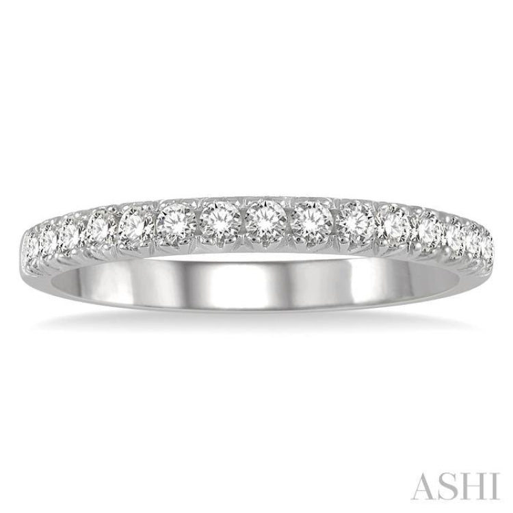 1/3 Ctw 15Stones Round Cut Diamond Wedding Band in 14K White Gold 1/3 Ctw 15Stones Round Cut Diamond Wedding Band in 14K White Gold