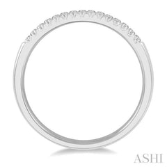 1/10 Ctw 15Stones Round Cut Diamond Wedding Band in 14K White Gold 1/10 Ctw 15Stones Round Cut Diamond Wedding Band in 14K White Gold