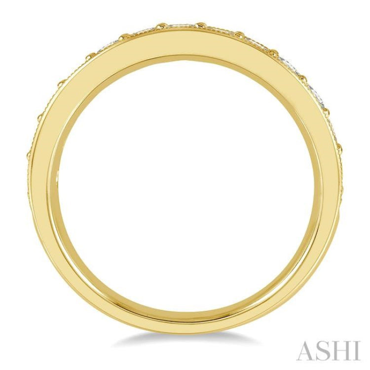 3/4 ctw Round Cut Diamond Wedding Band in 14K Yellow Gold 3/4 ctw Round Cut Diamond Wedding Band in 14K Yellow Gold