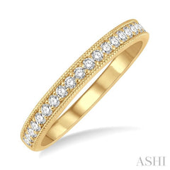 1/4 Ctw Round Cut Diamond Wedding Band in 14K Yellow Gold 1/4 Ctw Round Cut Diamond Wedding Band in 14K Yellow Gold