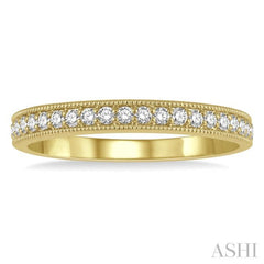 1/4 Ctw Round Cut Diamond Wedding Band in 14K Yellow Gold 1/4 Ctw Round Cut Diamond Wedding Band in 14K Yellow Gold