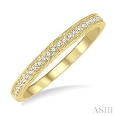 1/10 Ctw Round Cut Diamond Wedding Band in 14K Yellow Gold 1/10 Ctw Round Cut Diamond Wedding Band in 14K Yellow Gold