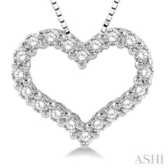 1/2 Ctw Heart Shape Round Cut Diamond Pendant With Chain in 14K White Gold 1/2 Ctw Heart Shape Round Cut Diamond Pendant With Chain in 14K White Gold