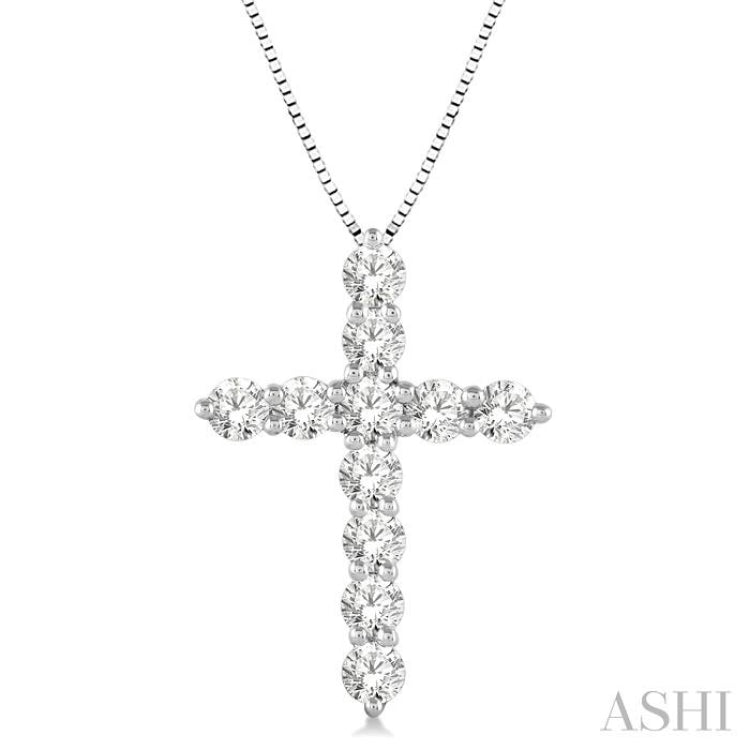 1 Ctw Round Cut Diamond Cross Pendant in 14K White Gold with Chain 1 Ctw Round Cut Diamond Cross Pendant in 14K White Gold with Chain