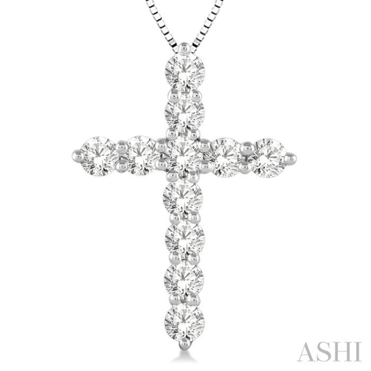 1 Ctw Round Cut Diamond Cross Pendant in 14K White Gold with Chain 1 Ctw Round Cut Diamond Cross Pendant in 14K White Gold with Chain