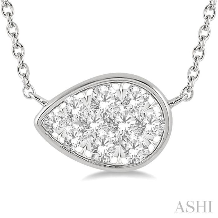1/3 Ctw Pear Shape Lovebright Diamond Pendant With Chain in 14K White Gold 1/3 Ctw Pear Shape Lovebright Diamond Pendant With Chain in 14K White Gold