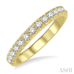 1/2 Ctw 15Stones Round Cut Diamond Wedding Band in 14K Yellow Gold 1/2 Ctw 15Stones Round Cut Diamond Wedding Band in 14K Yellow Gold