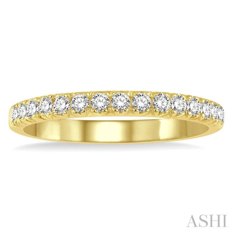 1/3 Ctw 15Stones Round Cut Diamond Wedding Band in 14K Yellow Gold 1/3 Ctw 15Stones Round Cut Diamond Wedding Band in 14K Yellow Gold