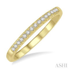 1/10 Ctw 15Stones Round Cut Diamond Wedding Band in 14K Yellow Gold 1/10 Ctw 15Stones Round Cut Diamond Wedding Band in 14K Yellow Gold