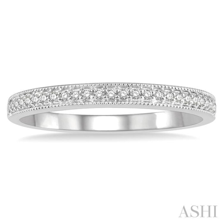 1/10 Ctw Round Cut Diamond Wedding Band in 14K White Gold 1/10 Ctw Round Cut Diamond Wedding Band in 14K White Gold