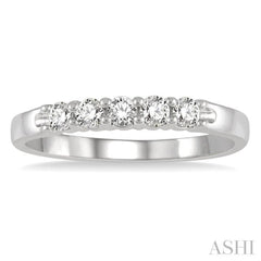 1/4 ctw 5 Stone Round Cut Diamond Wedding Band in 14K White Gold 1/4 ctw 5 Stone Round Cut Diamond Wedding Band in 14K White Gold