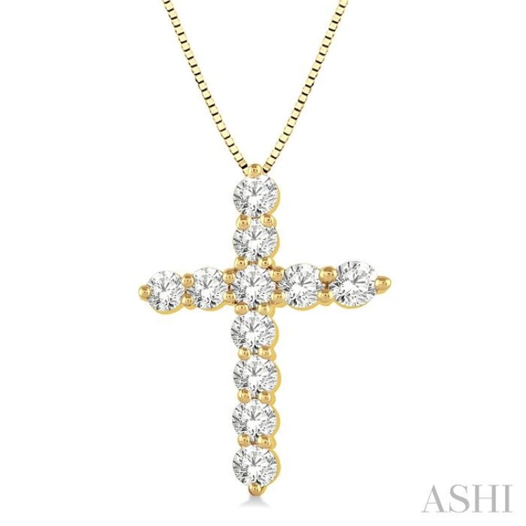 1 Ctw Round Cut Diamond Cross Pendant in 14K Yellow Gold with Chain 1 Ctw Round Cut Diamond Cross Pendant in 14K Yellow Gold with Chain