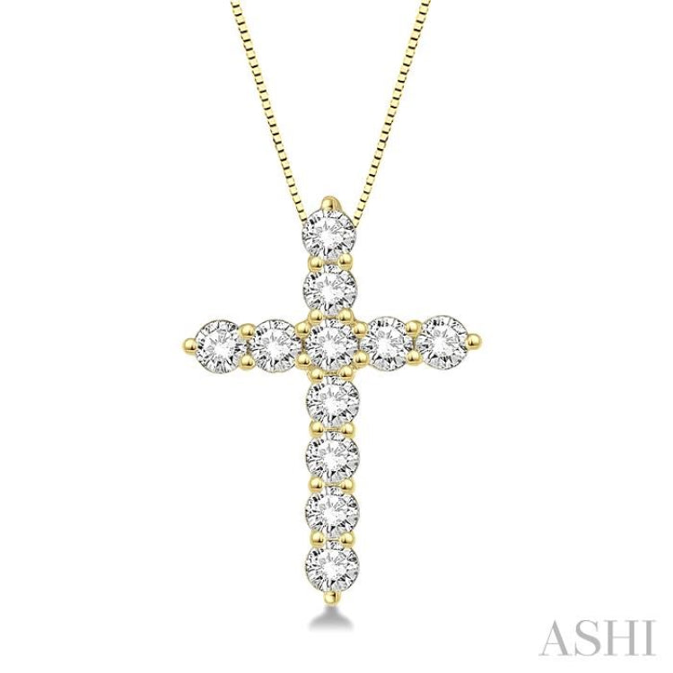 3/4 Ctw Round Cut Diamond Cross Pendant in 14K Yellow Gold with Chain 3/4 Ctw Round Cut Diamond Cross Pendant in 14K Yellow Gold with Chain