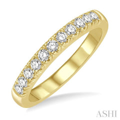 1/3 Ctw 11 Stone Round Cut Diamond Wedding Band in 14K Yellow Gold 1/3 Ctw 11 Stone Round Cut Diamond Wedding Band in 14K Yellow Gold