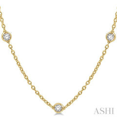 1 1/2 Ctw Round Cut Diamond Fashion Necklace in 14K Yellow Gold 1 1/2 Ctw Round Cut Diamond Fashion Necklace in 14K Yellow Gold
