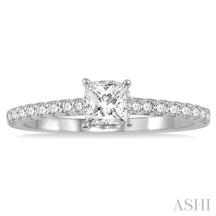 1/2 ctw Round Cut Diamond Engagement Ring With 1/4 ct Princess Cut Center Stone in 14K White Gold 1/2 ctw Round Cut Diamond Engagement Ring With 1/4 ct Princess Cut Center Stone in 14K White Gold