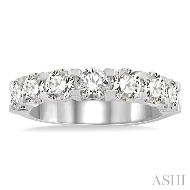1 1/2 ctw 7 Stone Round Cut Diamond Wedding Band in 14K White Gold 1 1/2 ctw 7 Stone Round Cut Diamond Wedding Band in 14K White Gold