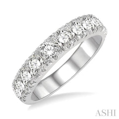 1 1/2 Ctw 11 Stone Round Cut Diamond Wedding Band in 14K White Gold 1 1/2 Ctw 11 Stone Round Cut Diamond Wedding Band in 14K White Gold