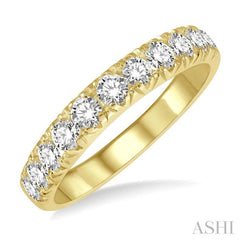 1/2 ctw 11 Stone Round Cut Diamond Wedding Band in 14K Yellow Gold 1/2 ctw 11 Stone Round Cut Diamond Wedding Band in 14K Yellow Gold