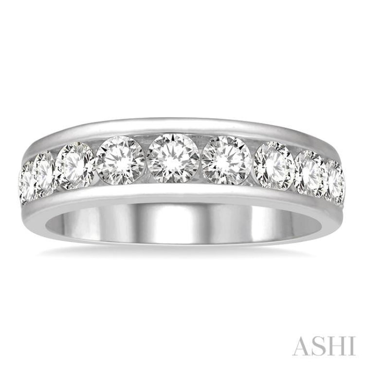 1 1/2 Ctw Channel Set 11 Stone Round Cut Diamond Wedding Band in 14K White Gold 1 1/2 Ctw Channel Set 11 Stone Round Cut Diamond Wedding Band in 14K White Gold